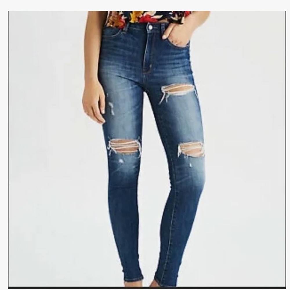 American Eagle Outfitters Super Hi-rise Stretch Distressed Faded Jegging